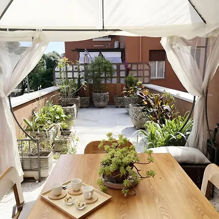 Apartment Bright Luxury Apartment-rome