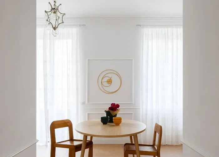 Bright Luxury Apartment-rome * Rome